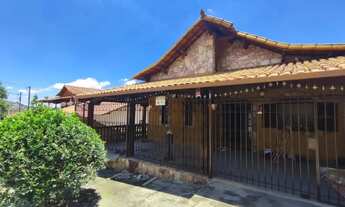 Imagem: Casa com 3 quartos para alugar em Contagem