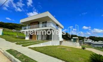 Imagem: Casa a venda no condomínio Valle da Serra