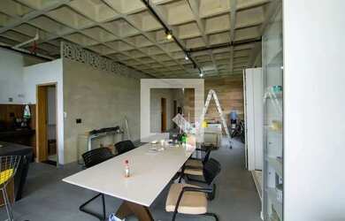 Imagem 4: Casa à Venda - Havaí, 4 Quartos, 320 m2