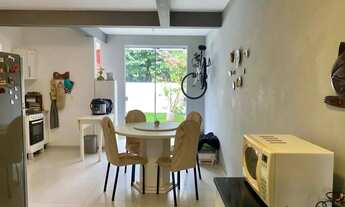 Imagem: Casa à Venda - 3 Dormitórios no Campeche