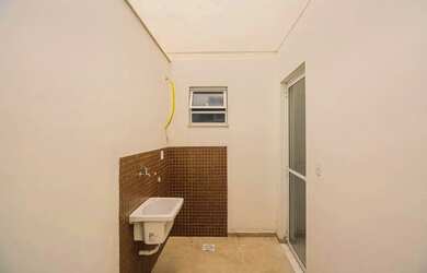 Imagem 6: Compacto, prático e esperando por você para venda