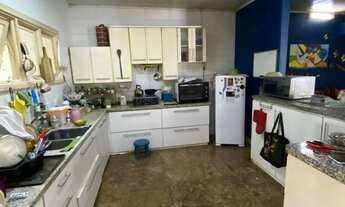 Imagem 3: Casa no bairro Hípica - 3 dormitórios