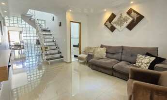 Imagem: Sobrado para venda em Parada Inglesa com