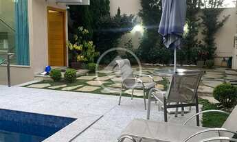 Imagem 2: Casa com 4 suítes, e piscina, no Bairro Castelo/Belo Horizonte-MG /My Broker codigo: 16137