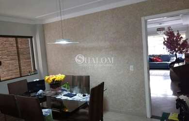 Imagem 7: Sobrado à venda em Maringá, Jardim Paris, com 3 quartos, com 285 m²