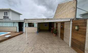 Imagem: Casa Com Piscina e 3 Dormitórios