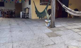 Imagem 7: Casa Ampla e Sofisticada com 4 suítes e piscina disponível para locação