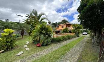 Imagem 3: Sombra, água fresca e paz total: casa com pomar, piscina e varanda gourmet em condomínio f