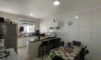 Imagem 3: CASA 2/4 NA BRASILIA