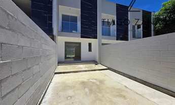 Imagem: Casa duplex com 2 suítes em Jacaraipe na