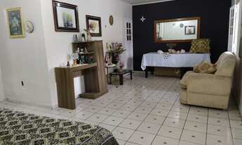 Imagem: Casa para venda possui 264 m² com 4 quartos