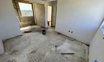 Imagem 4: Cobertura à Venda - 2 Quartos - 2 Salas - 1 Vaga - Sala com Varanda - Bairro Piratininga