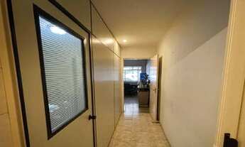 Imagem 3: Sobrado para aluguel possui 121 metros quadrados com 3 quartos em Vila Bertioga - São Paul