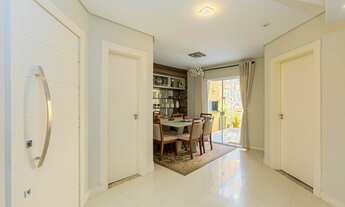 Imagem 5: Sobrado triplex 175m2, 3 quartos a venda no Atuba/Santa Candida, R$ 740.000,00. semi- mobi