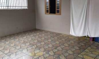 Imagem 7: Casa para venda possui 65 metros quadrados com 2 quartos em Guaraituba - Colombo - PR