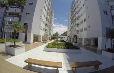 Imagem 2: Apartamento para venda tem 88 metros quadrados com 3 quartos em Pantanal - Florianópolis