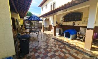 Imagem 5: Casa para venda com 239 metros quadrados com 4 quartos em Pitangueiras - Rio de Janeiro