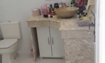 Imagem 7: Casa Glória c/ 3quartos, send 1suíte, 3brs, 1vg, amrs, churrasqueira, varanda