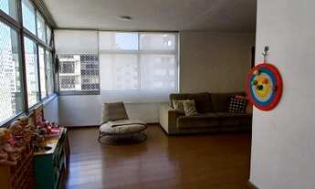 Imagem 7: Apartamento amplo com janelões em Higienópolis