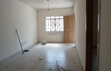 Imagem 4: Casa para aluguel possui 60 metros quadrados com 2 quartos e vaga de garagem