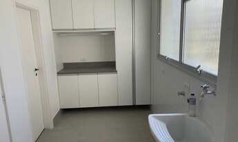 Imagem 7: APARTAMENTO TODO REFORMADO! 3 DORM SENDO 1 SUÍTE! 182m²
