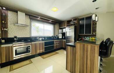 Imagem 5: Casa para venda com 180 metros quadrados com 3 quartos em Pedra Branca - Palhoça - SC