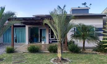 Imagem: Casa à venda, 3 quartos, sendo 1 suíte