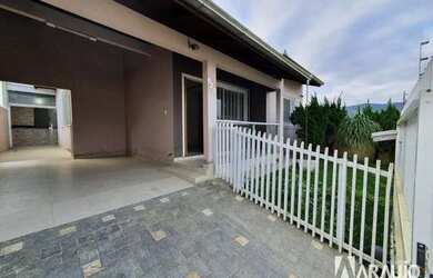 Imagem 3: Casa com 2 dormitórios para alugar, 120 m² por R$ 2.503,92/mês - Espinheiros - Itajaí/SC