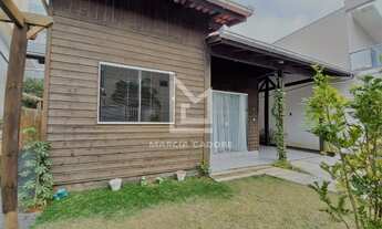 Imagem 2: CASA RESIDENCIAL em BALNEÁRIO PIÇARRAS - SC, Centro