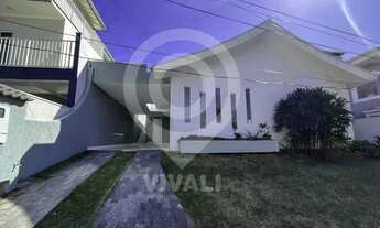 Imagem: Casa em Condomínio-À VENDA-Condomínio