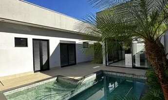 Imagem 2: Casa no condomínio Terras De São Bento I térrea para venda possui 220 m² com 3 quartos