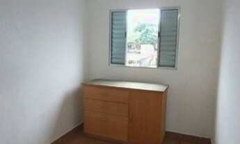 Imagem 6: Casa com quarto, cozinha e banheiro na vila Santa Catarina