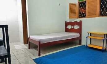 Imagem 2: Quartos Para Moças em Frente a UFPB