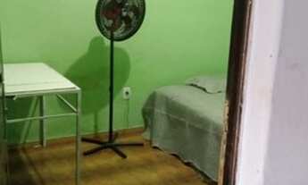 Imagem: Aluga kitnet/quarto mobiliado no Centro