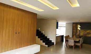 Imagem 2: Sobrados com 3 e 4 suítes, Residencial Parintins, em construção