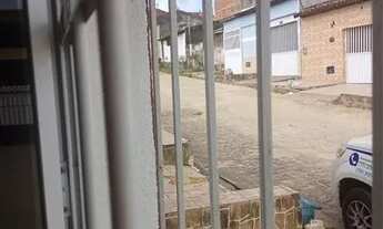 Imagem 2: Vendo chave de casa ou troco em carro conjunto jardim 23 mil