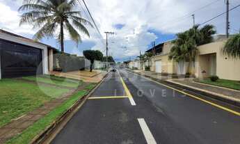 Imagem 7: Excelente Casa em Condomínio Fechado no bairro Jardim Holanda em Uberlândia