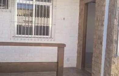 Imagem 2: Casa 2 quartos com piscina - Realengo