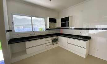 Imagem 7: Excelente Casa Térrea no Cond. Real Ville para Locação