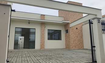 Imagem: Casa à venda, 3 quartos, sendo 1 suíte