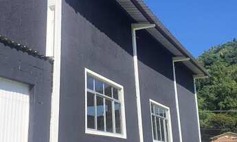 Imagem: Alugo 1 Galpão na Armação do Pântano