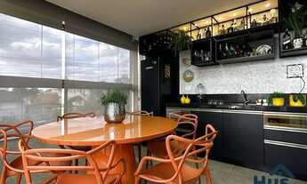 Imagem: Apartamento Tipo com 4 Quartos, Suítes