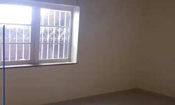 Imagem 3: Casa para aluguel e venda tem 214 metros quadrados com 4 quartos