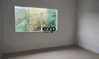 Imagem 5: Casa com 2 Suítes e 4 Vagas - Espaço e Conforto Garantidos