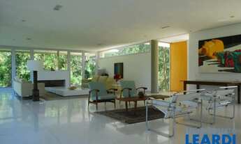 Imagem 7: CASA EM CONDOMÍNIO - TAMBORÉ - SP