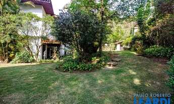 Imagem 5: CASA ASSOBRADADA - PACAEMBÚ - SP