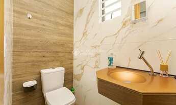 Imagem 6: EXCELENTE SOBRADO COM PISCINA, DE ESQUINA EM SANTA FELICIDADE!!!!