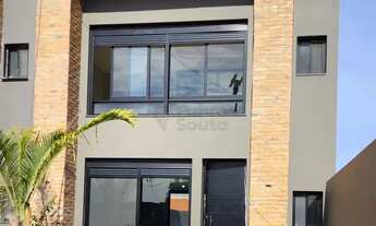 Imagem 2: Sobrado Novo no Recanto de Portugal - Conforto, Estilo e Ótima Localização