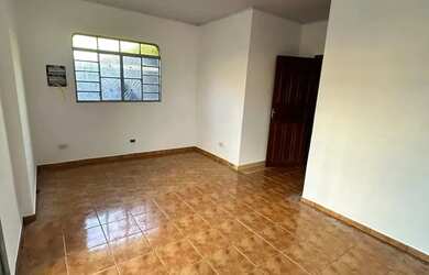 Imagem 6: Aluga-se Casa com Salão Comercial Bairro Jóquei Club