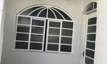 Imagem: Alugo casa de fundos